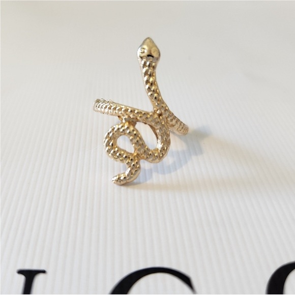 Gold Plated Snake Rings (2) - Size 6 w/ gold diamond snake earrings/studs- NWOT - Picture 2 of 7